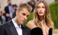 Justin Bieber Denies Unfollowing Wife Hailey on Instagram